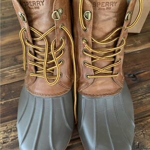 Sperry Men’s Size 12 Brown Duck Boots